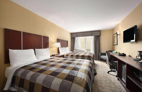 Brampton Hotel | Days Inn by Wyndham Brampton
