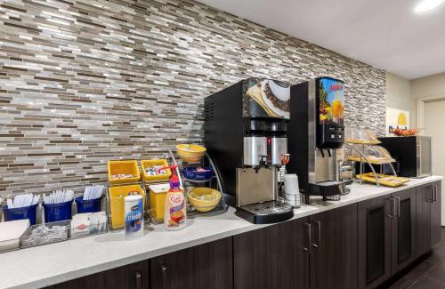 Lookout Valley Neighborhood Association Hotel | Days Inn by Wyndham Chattanooga Lookout Mountain West