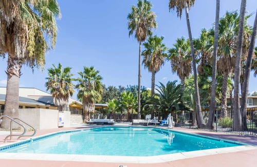 Davis Hotel | Days Inn by Wyndham Davis Near UC Davis