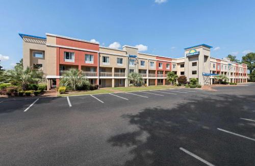 Florence Hotel | Days Inn by Wyndham Florence Near Civic Center