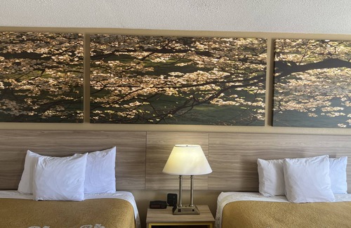 Fort Wayne Hotel | Days Inn by Wyndham Fort Wayne