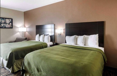 Fort Worth Hotel | Days Inn by Wyndham Fort Worth North/Fossil Creek