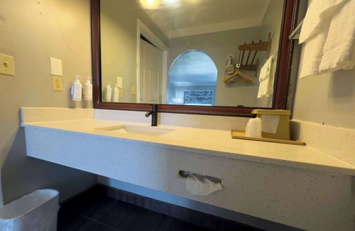 Gonzales Hotel | Days Inn by Wyndham Gonzales