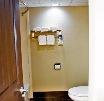 Joplin Hotel | Days Inn by Wyndham Joplin
