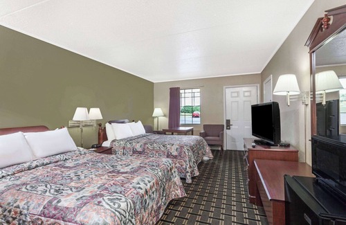 Lenoir City Hotel | Days Inn by Wyndham Lenoir City