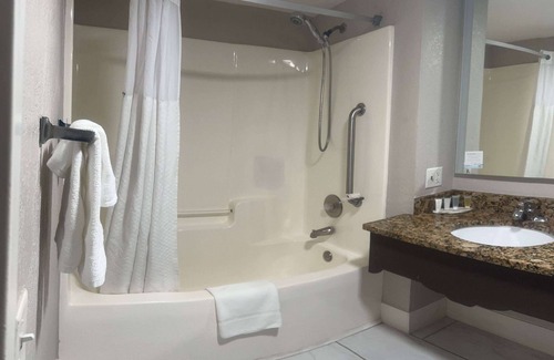 Port Charlotte Hotel | Days Inn by Wyndham Port Charlotte/Punta Gorda