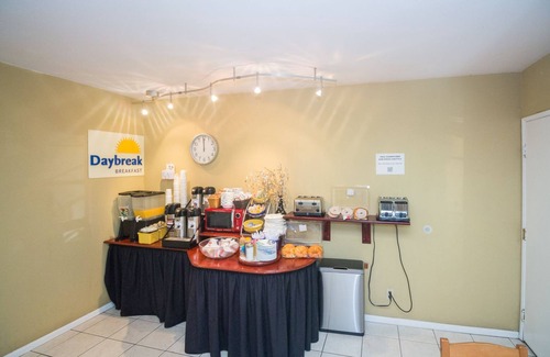 Cortez Hill Hotel | Days Inn by Wyndham San Diego/Downtown/Convention Center