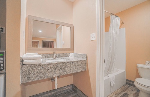 Aransas Pass Hotel | Days Inn by Wyndham Aransas Pass