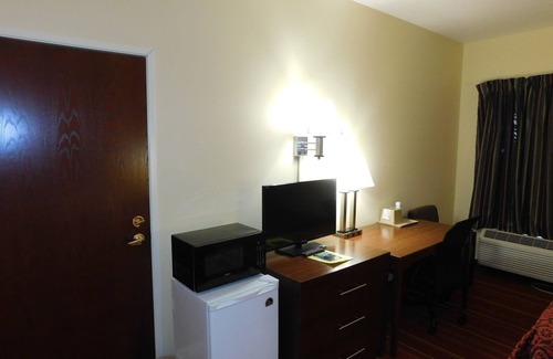Walcott Hotel | Days Inn by Wyndham Walcott Davenport