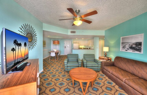 Daytona Beach Apartment | Daytona Ocean Walk Wyndham 1 bedroom sleeps 4 view