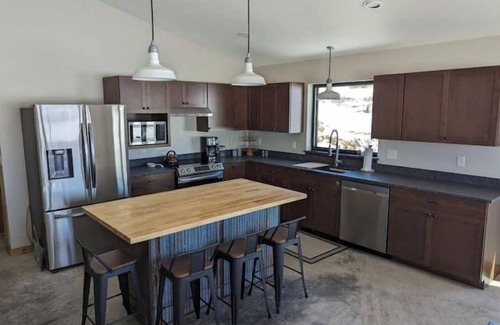Livingston House | DCB Guest House