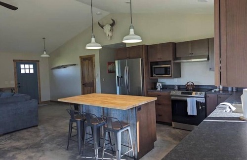 Livingston House | DCB Guest House
