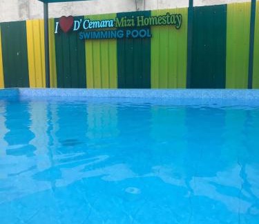 Gurun House | DChemara Mizi Homestay Swimming Pool