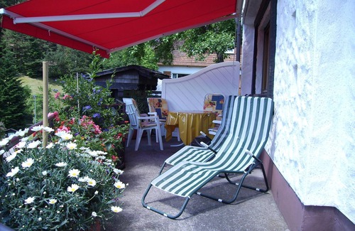 Baiersbronn Apartment | Vacation home Schenk feel-good apartment - WEISSENBACH-quiet south-facing location by the forest