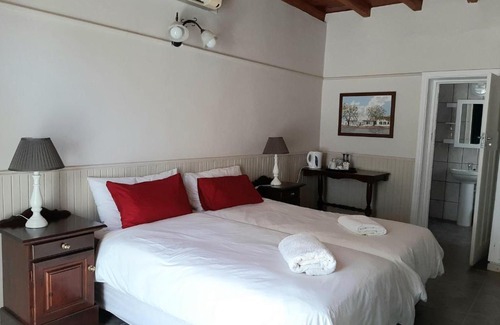 Graaff-Reinet House | De Graaff Manor