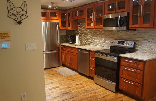 Robbinsville House | Deals Gap 3 bedroom Treehouse ON the Tail of the Dragon