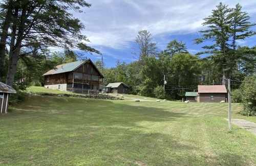 Chestertown Cabin | Deer Run, pool, steps from Loon Lake