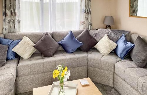 Morpeth House | Deer View