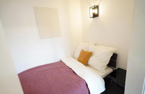Großenbaum Apartment | Dein Flughafen Messe Appartment nahe Düsseldorf 1