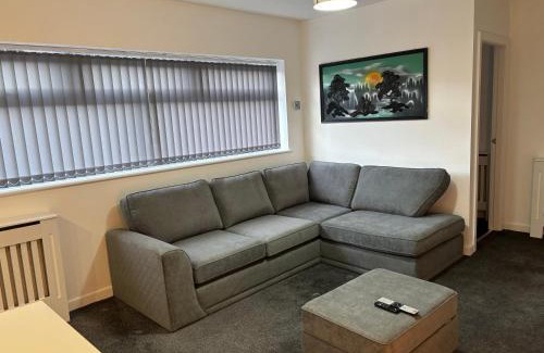 Warrington Apartment | DEL's Apartment