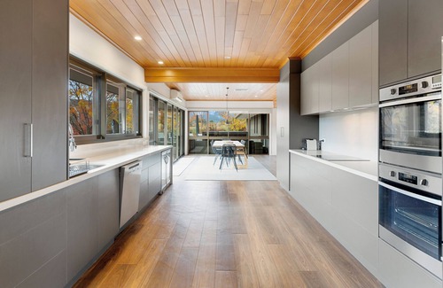 Merrijig House | Delatite Valley: 4 BR, 3.5 BA in Merrijig, Sleeps 12