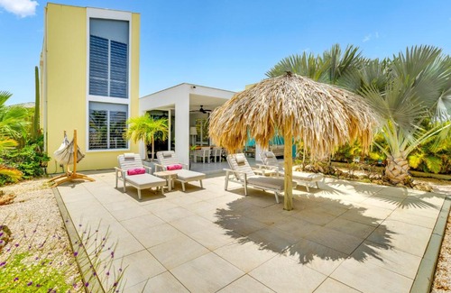 Belnem Villa | Delfins Residences