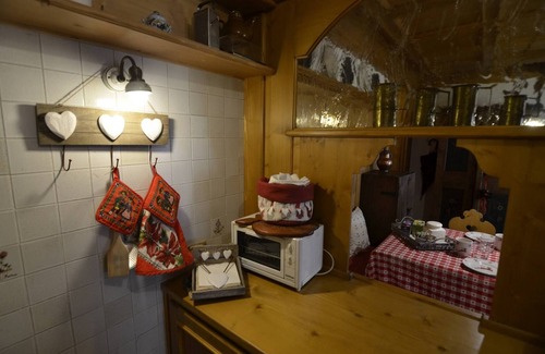 Cortina d'Ampezzo Historic Centre Apartment | Delizioso appartamento con vista in centro