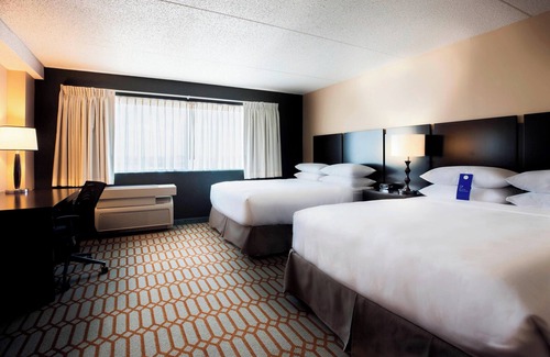 Fargo Hotel | Delta Hotels by Marriott Fargo