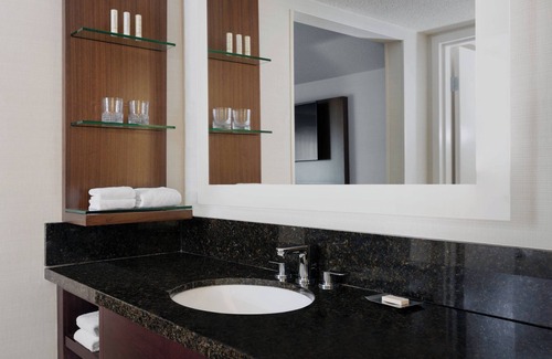 South Burlington Hotel | Delta Hotels by Marriott Burlington