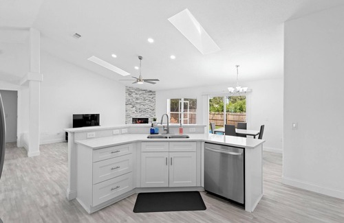 Deltona Lakes House | Deltona Modern House