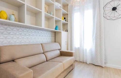 El Parc i la Llacuna del Poblenou Apartment | Deluxe apartment with balcony close to the beach!
