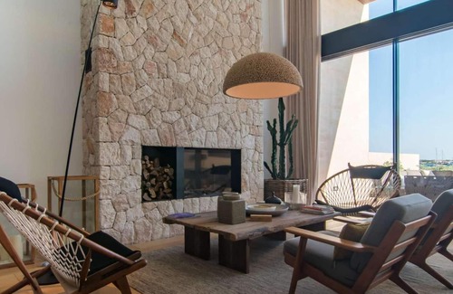 Colonia Sant Jordi Villa | Deluxe beach pleasures at Platja des Port!