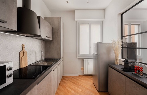 Stazione Apartment | Deluxe Central Apartment