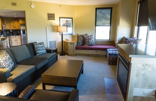 Park City Condo | Deluxe condo in newly remodeled Grand Summit Hotel by RedAwning - Save 20% on 7+ Nights!