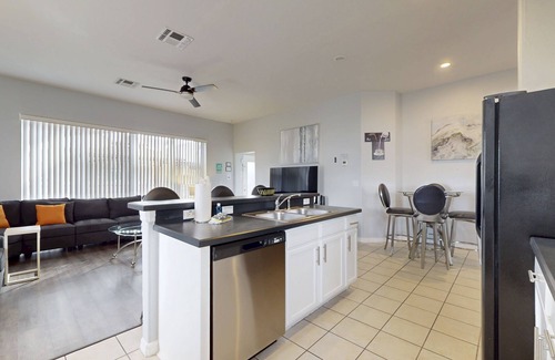 Marbella House | Deluxe family home with game room, private pool spa, near Disney World - dogs OK