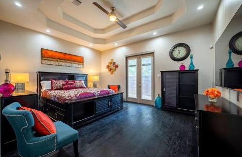 Northside House | Deluxe House in the Heart of Houston