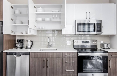 West End Apartment | Deluxe North Station 1BR w/W/D & Gym, nr TD Garden, by Blueground