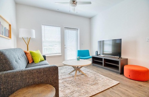 Gainesville Apartment | Deluxe One Bedroom Apartment
