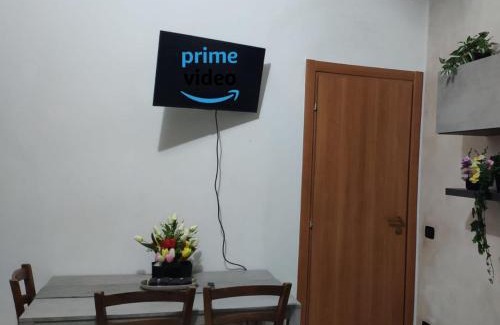 Torre Angela House | Deluxe Room with Private Kitchen and Garden - Close to Metro C