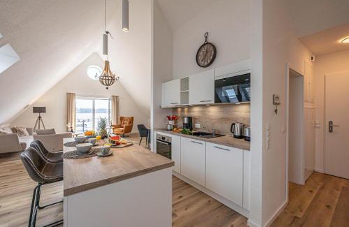 Schleswig Apartment | Deluxe Studio-Apartment "Wiking-Koje 11" direkt an der Schlei