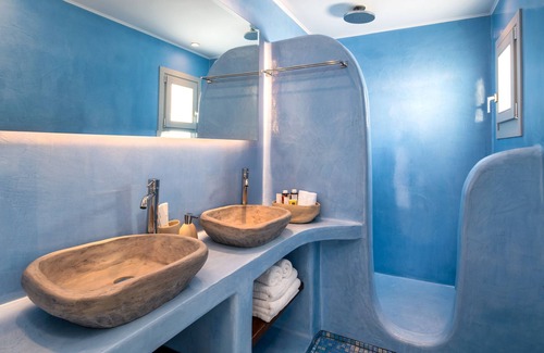 Vourvoulos House | Deluxe Suite Sea View with private pool - Siete Mares Luxury Suites