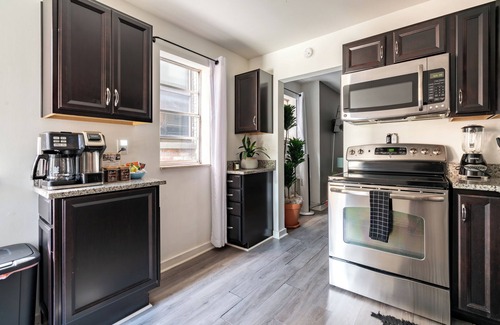 Victorian Village Resort | Dennison Full Masterhouse