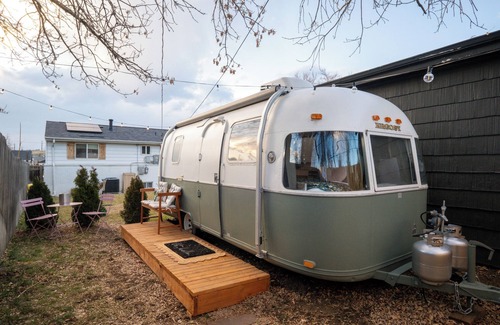 Overland House | Denver Airstream | Close to Levitt, Golf and Great Eats
