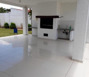 Santa Cruz Apartment | Departamento Planta Baja con parqueo en Condominio