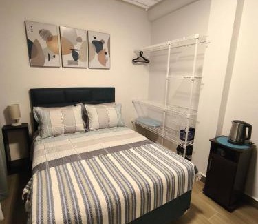 Cochabamba Apartment | Departamento bi-color