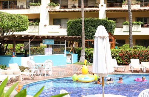 Marina Vallarta Apartment | Departamento Frente a la Playa, Velas Vallarta