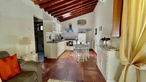 Lucca Historical Center Apartment | Dependance Civitali37