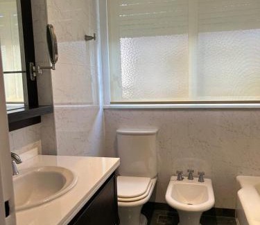 La Plata Apartment | Depto muy amplio y luminoso a metros del Pasaje Rodrigo y cerca de todo