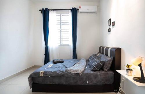 Bandar Penawar House | Desaru Twin Home 32pax (2 units) KTV-Netflix-BBQ