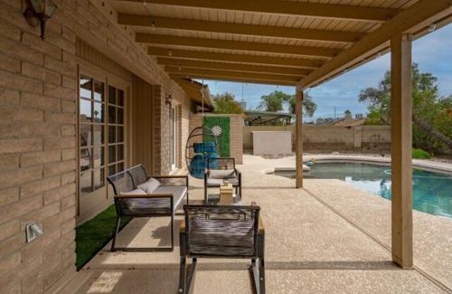 Deer Valley House | Desert Oasis with Pool and Games